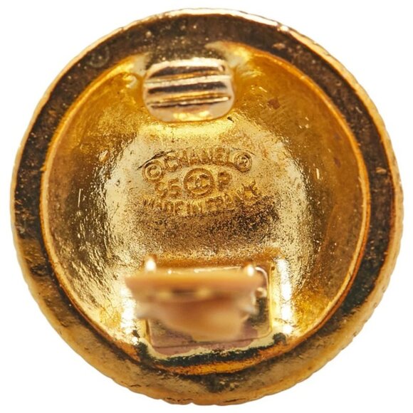 CHANEL CC Logos Round Vintage Clip-On Earrings Gold Tone 95P Auth w/Box #3437 - Picture 7 of 8